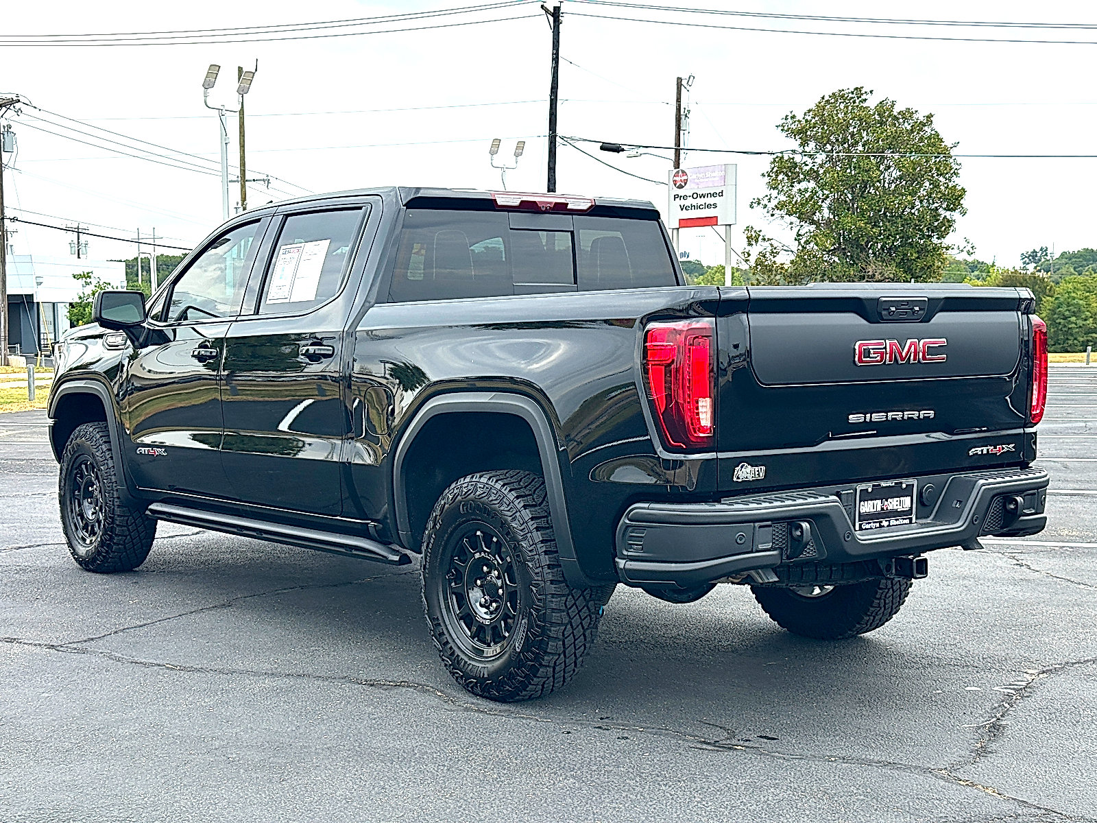 Used 2026 GMC Sierra 1500 AT4X w/ AT4X AEV Edition AWD/4WD image 5