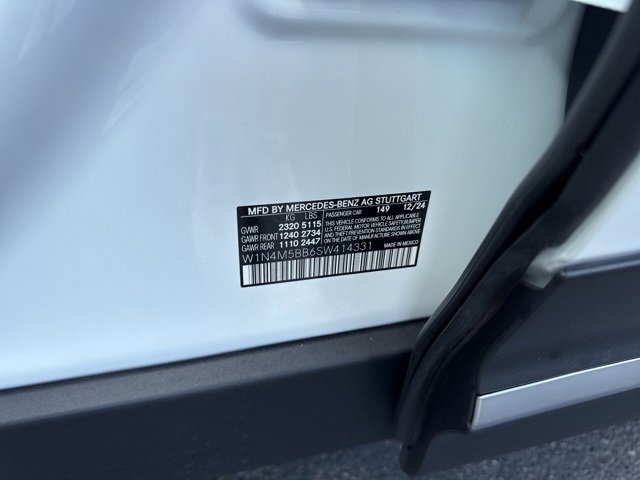 New 2025 Mercedes-Benz GLB 35 AMG 4MATIC image 24