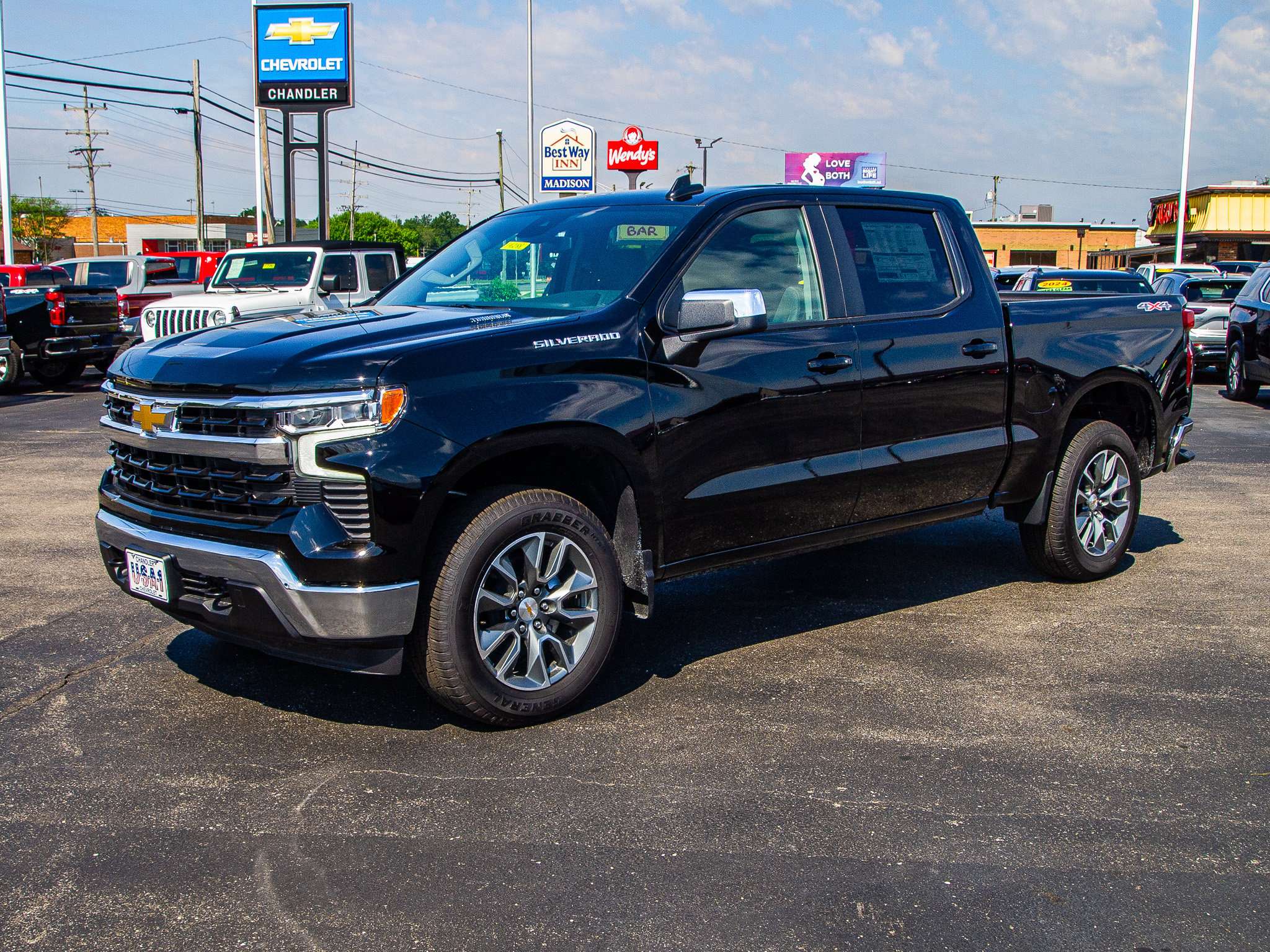 New 2026 Chevrolet Silverado 1500 LT AWD/4WD image 3
