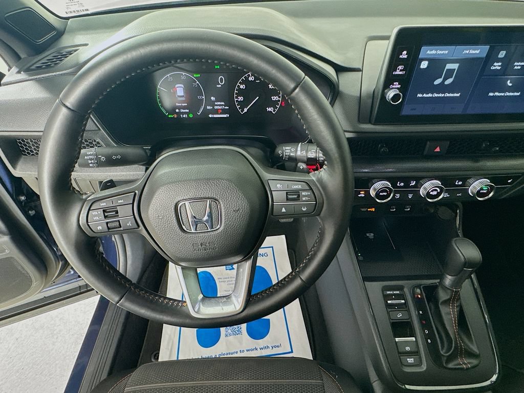 Used 2026 Honda CR-V Sport image 11