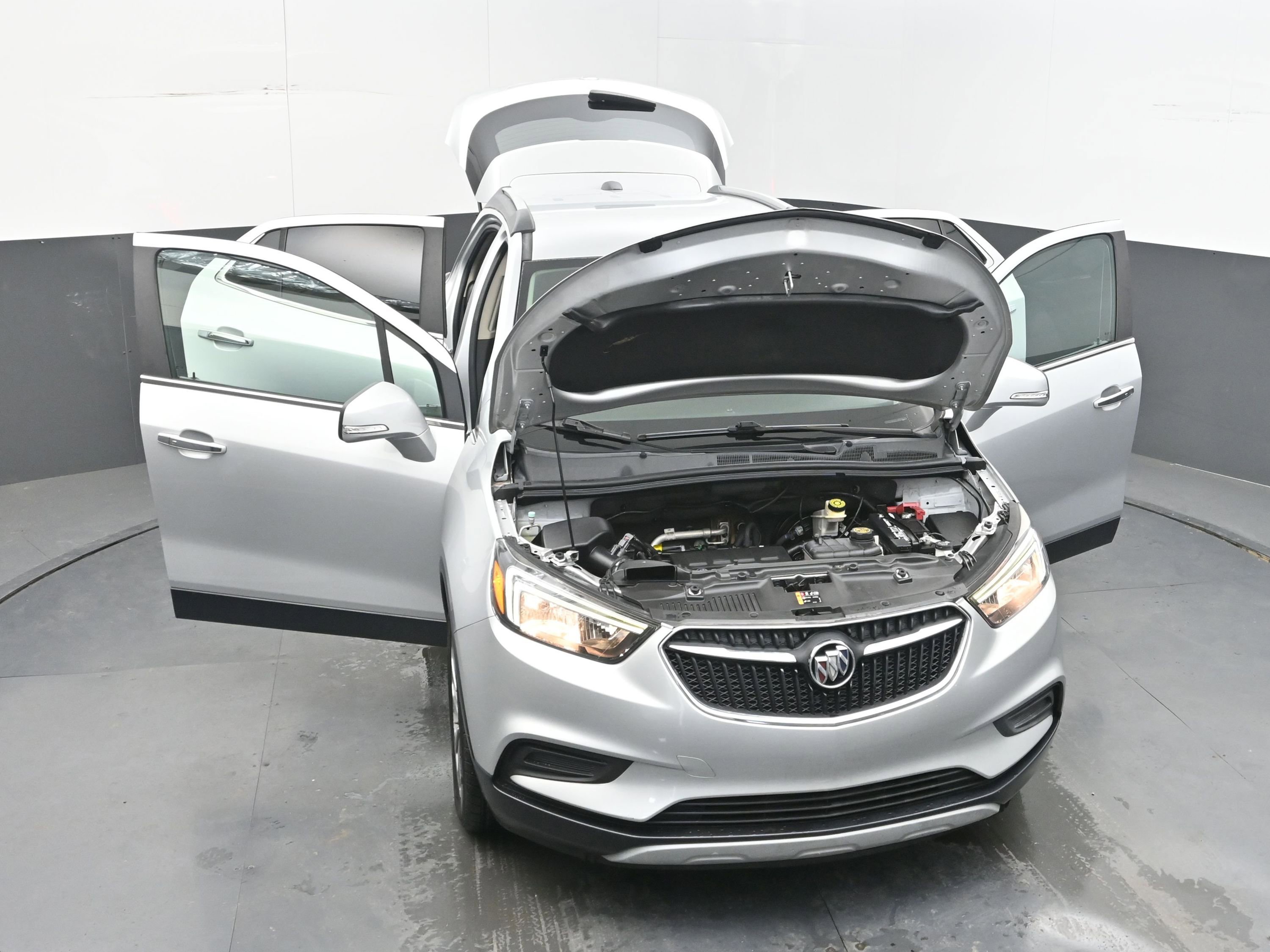 Used 2019 Buick Encore Preferred w/ Safety Package FWD image 35