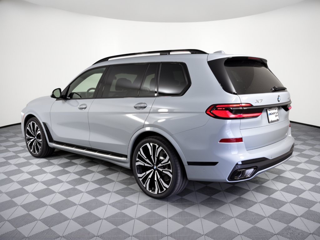 New 2027 BMW X7 xDrive40i w/ Executive Package AWD/4WD image 3