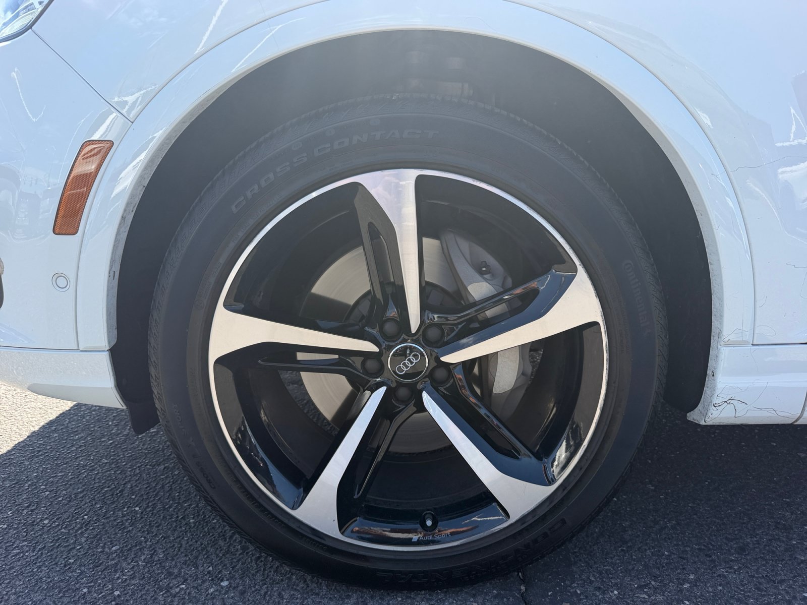 Used 2019 Audi Q7 3.0T Prestige w/ Prestige Package AWD/4WD image 26