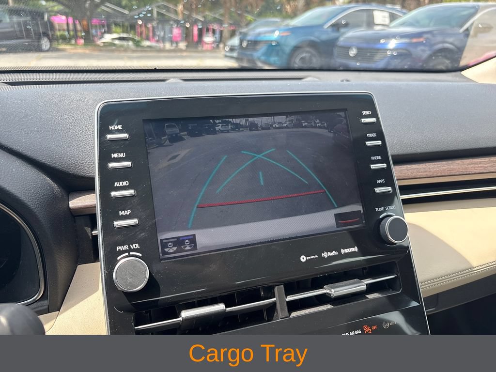 Used 2020 Toyota Avalon XLE w/ Moonroof Package FWD image 17