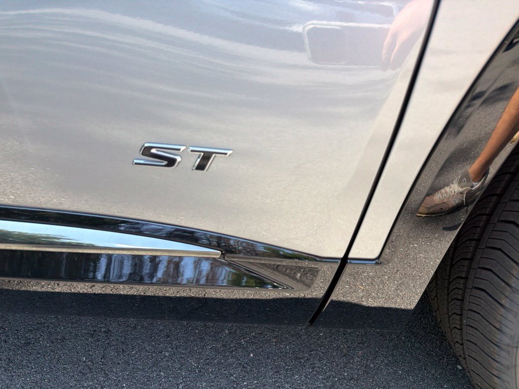 New 2026 Buick Envision Sport Touring AWD/4WD image 10