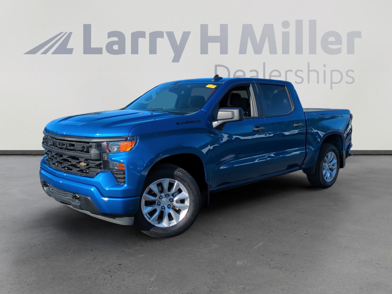 Used 2022 Chevrolet Silverado 1500 Custom w/ LPO, Dark Essentials Package