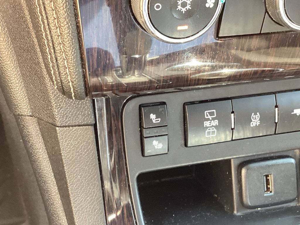 Used 2017 Chevrolet Traverse LT AWD/4WD image 44