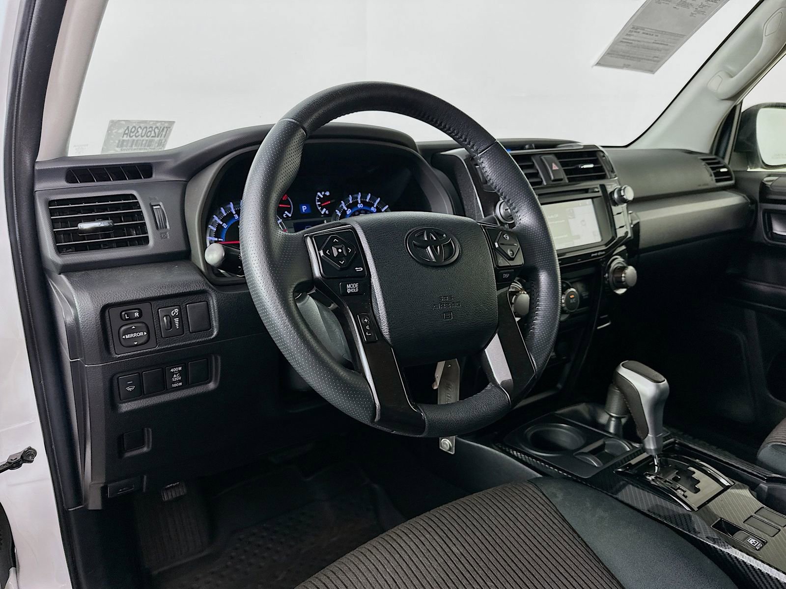 Used 2019 Toyota 4Runner TRD Off-Road AWD/4WD image 9