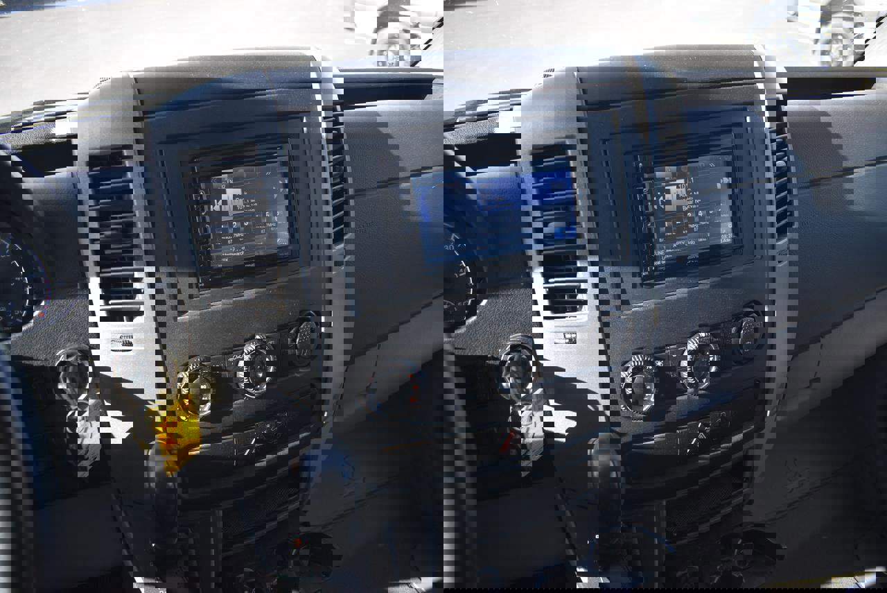 Used 2013 Mercedes-Benz Sprinter 2500 image 16