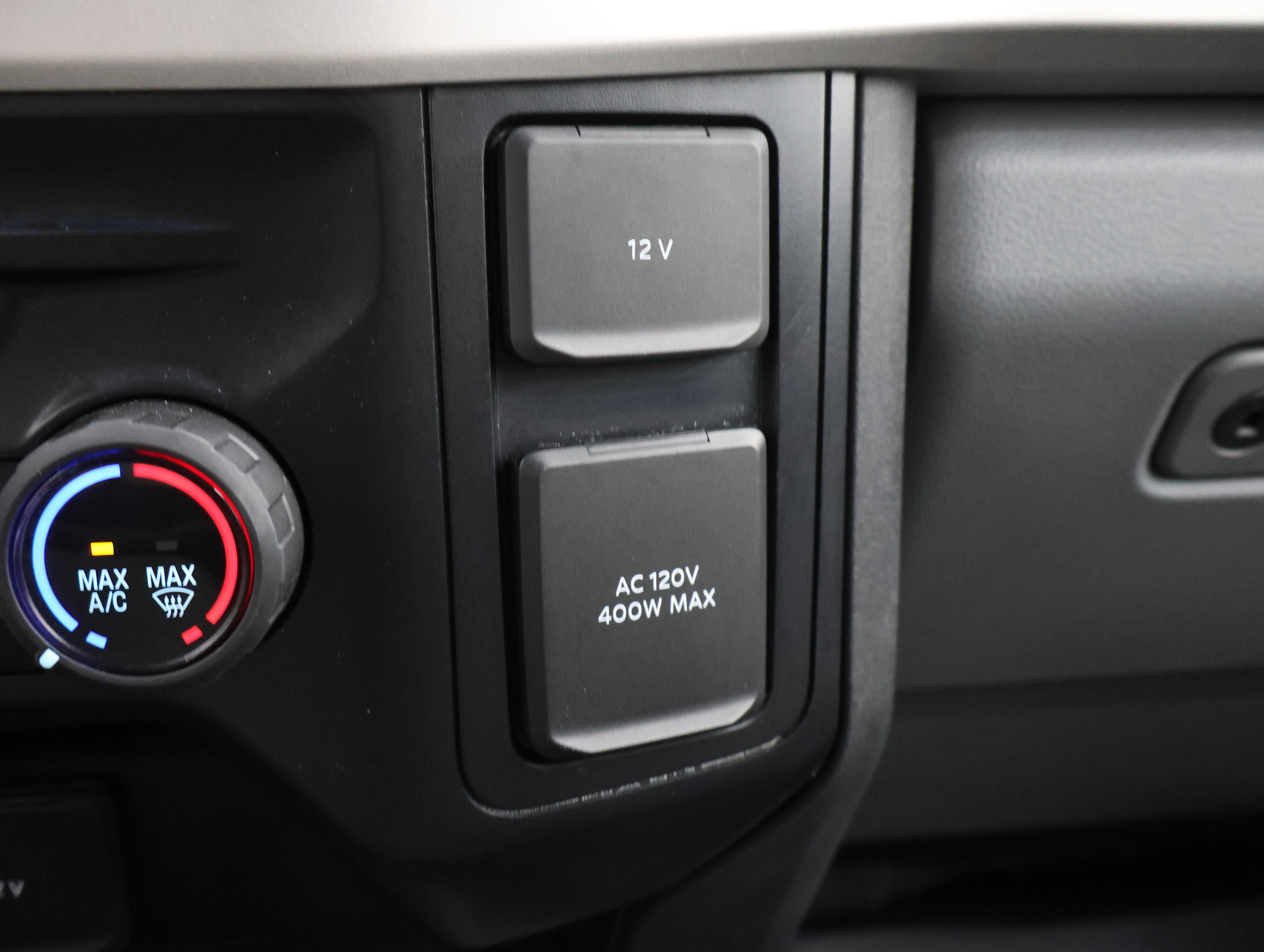 Used 2024 Ford F250 XLT AWD/4WD image 46