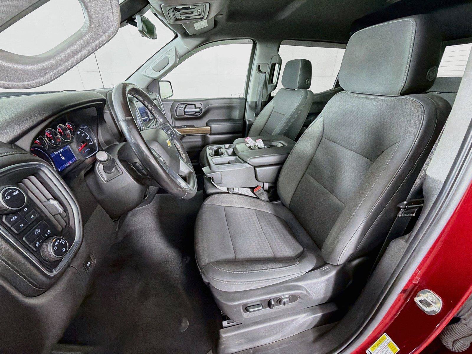 Used 2020 Chevrolet Silverado 1500 LT w/ All-Star Edition AWD/4WD image 2