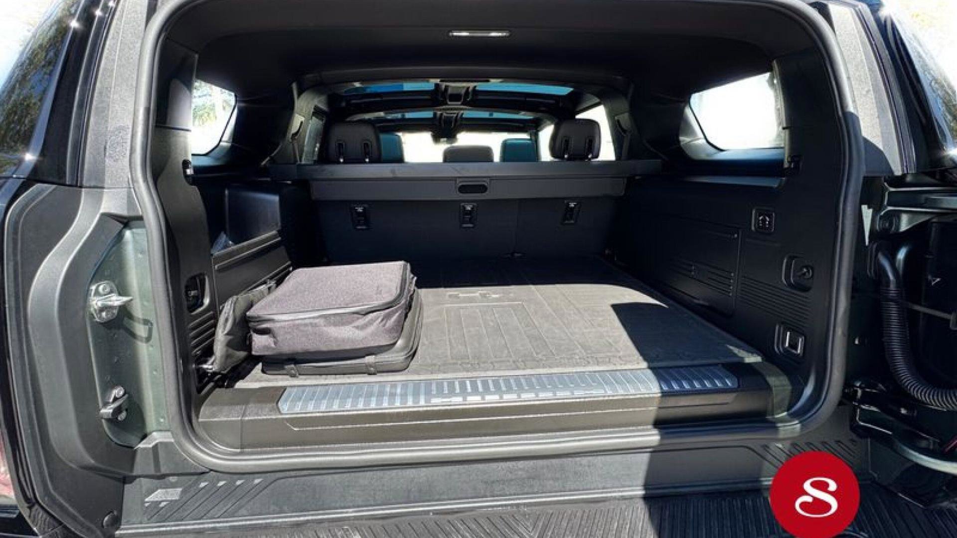 Used 2024 GMC Hummer EV 3X w/ Extreme Off-Road Package image 9