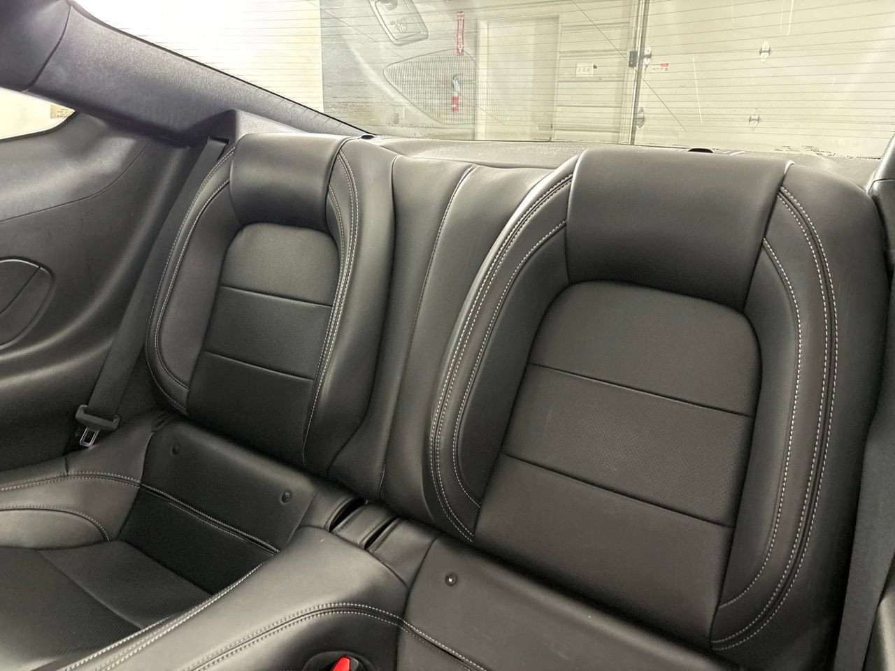 Used 2025 Ford Mustang Premium RWD image 23