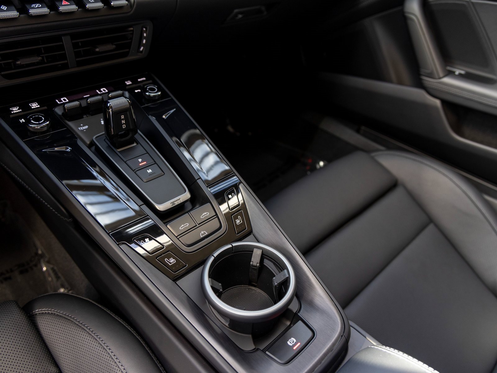 Certified 2025 Porsche 911 Carrera 4 GTS image 40