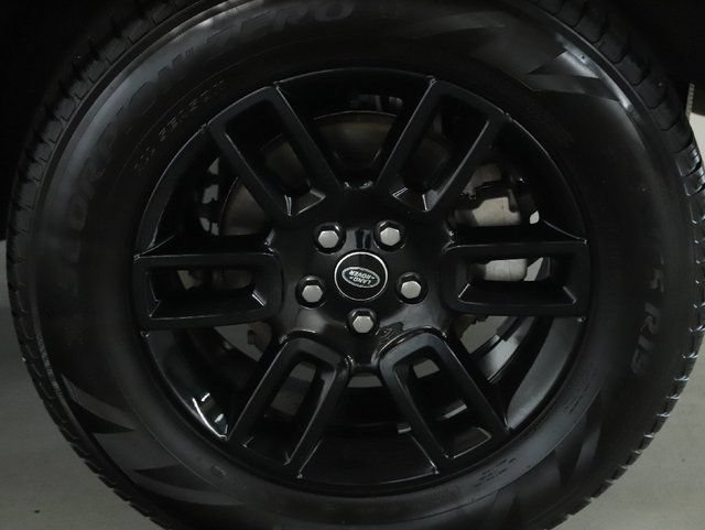 Certified 2023 Land Rover Defender 110 S AWD/4WD image 38