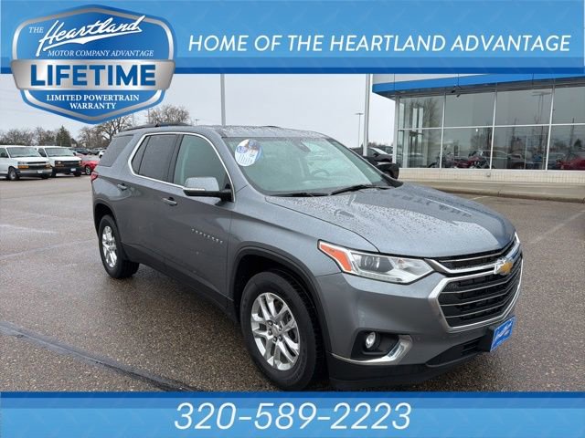 Used 2020 Chevrolet Traverse LT w/ Driver Confidence II Package AWD/4WD image 1