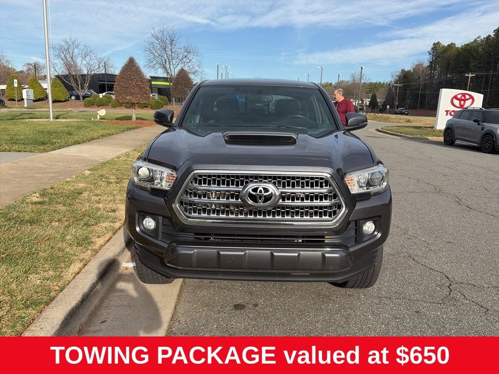 Used 2016 Toyota Tacoma TRD Sport w/ Towing Package RWD 360° Tour