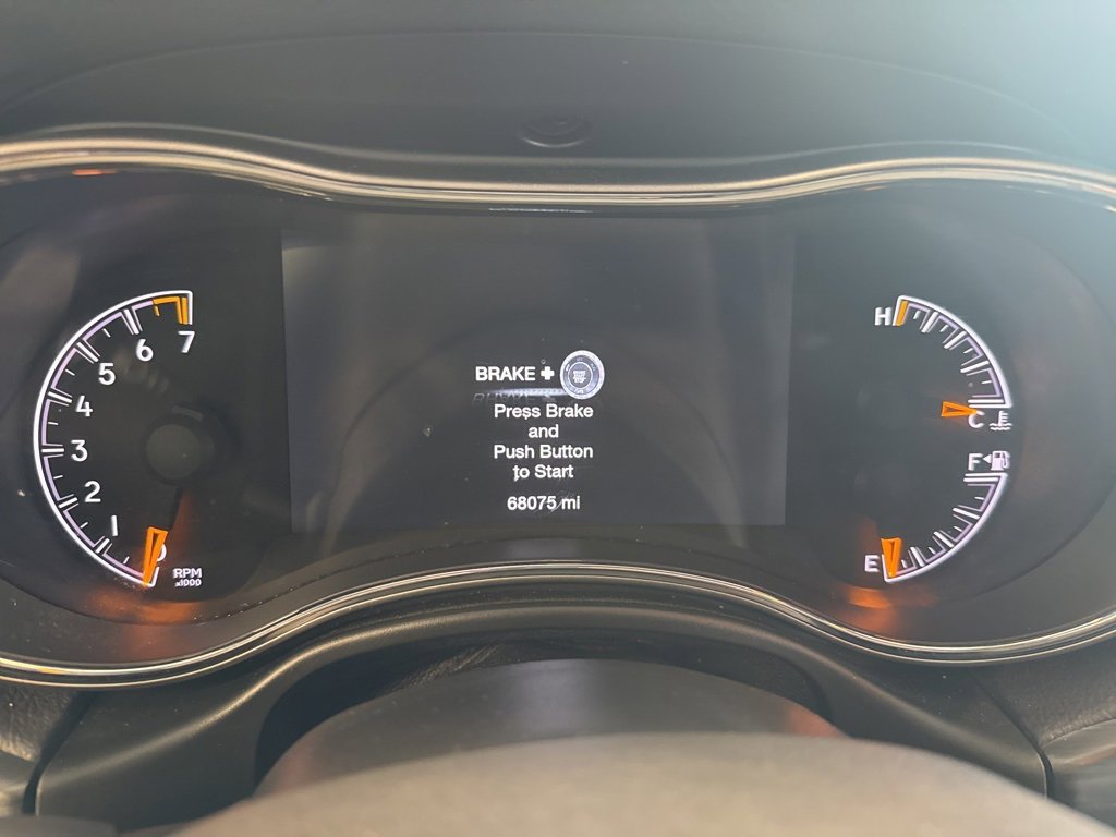 Used 2022 Jeep Grand Cherokee Limited image 13