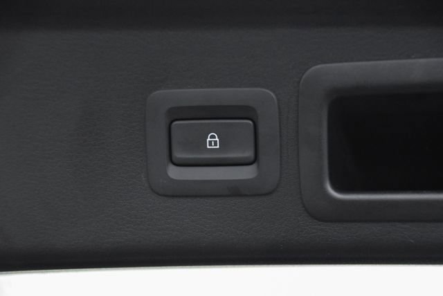 Used 2025 MAZDA CX-30 AWD 2.5 S w/ Preferred Package image 22