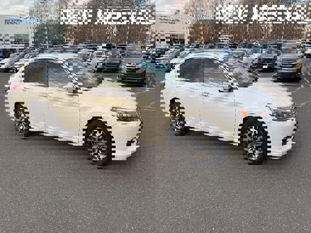 Used 2013 Honda Accord LX image 12