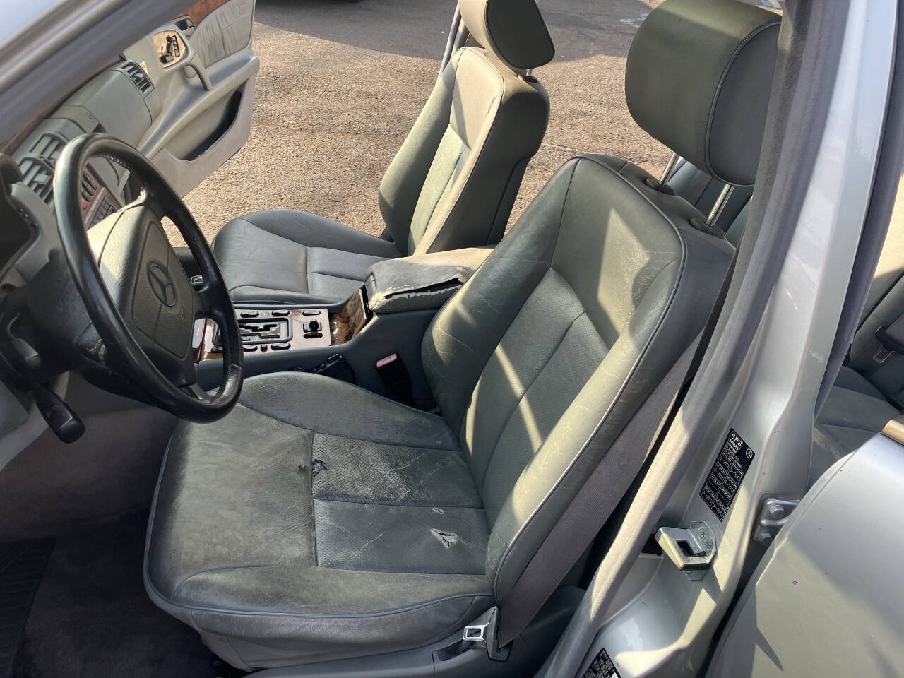 Used 1999 Mercedes-Benz E 430 Sedan image 26