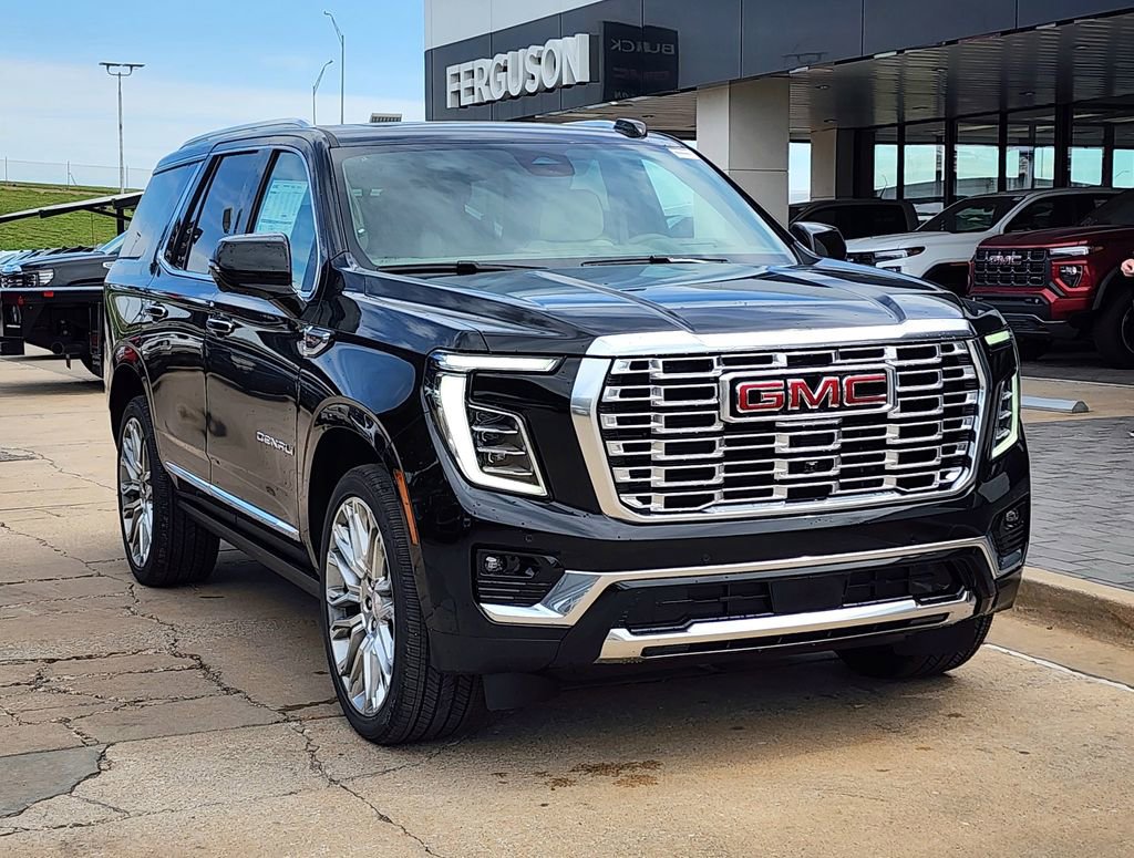 New 2026 GMC Yukon Denali AWD/4WD image 1