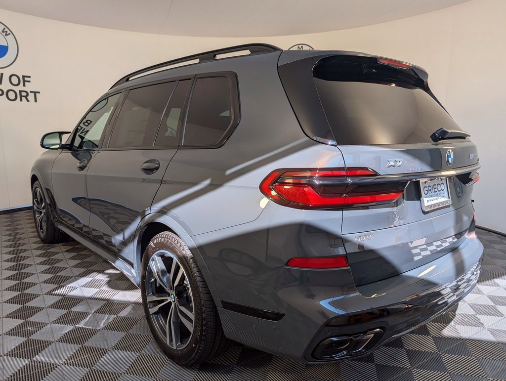 New 2026 BMW X7 M60i image 8