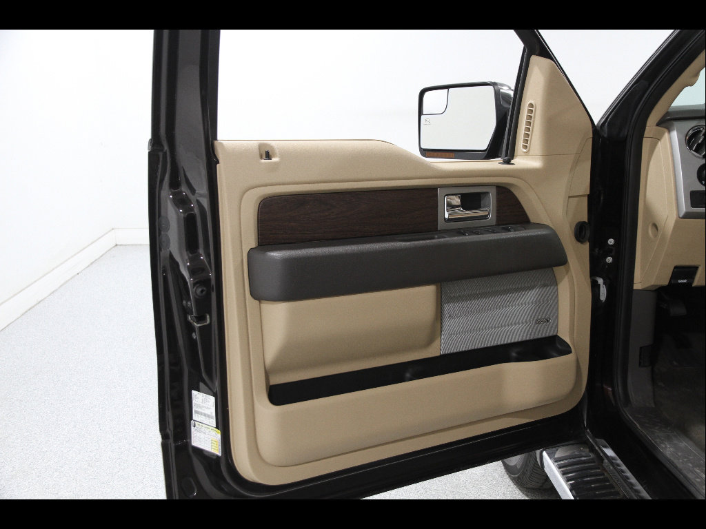 Used 2013 Ford F150 Lariat w/ Luxury Equipment Group image 4