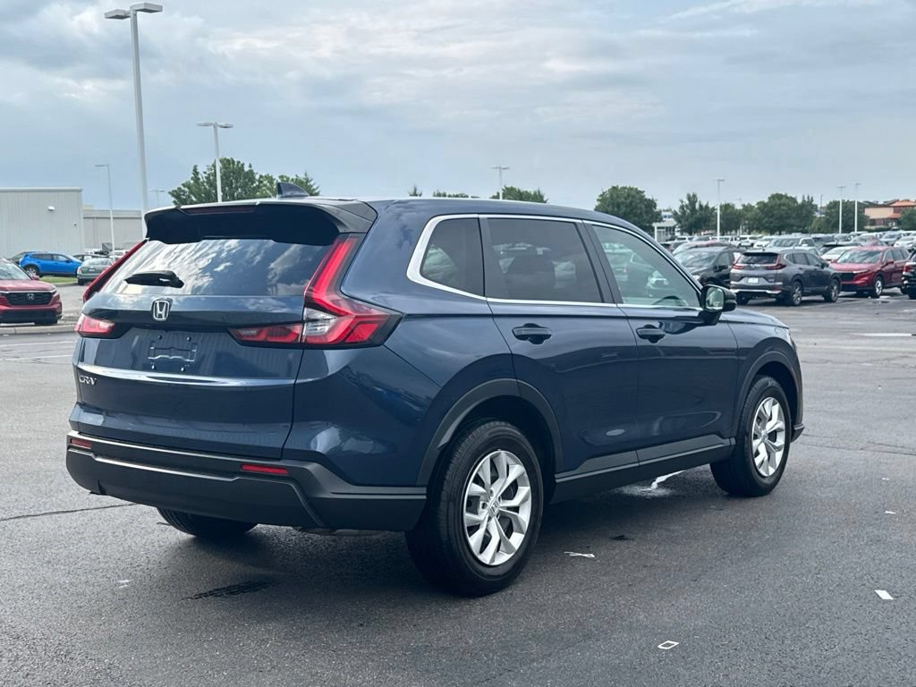 Used 2025 Honda CR-V LX image 7