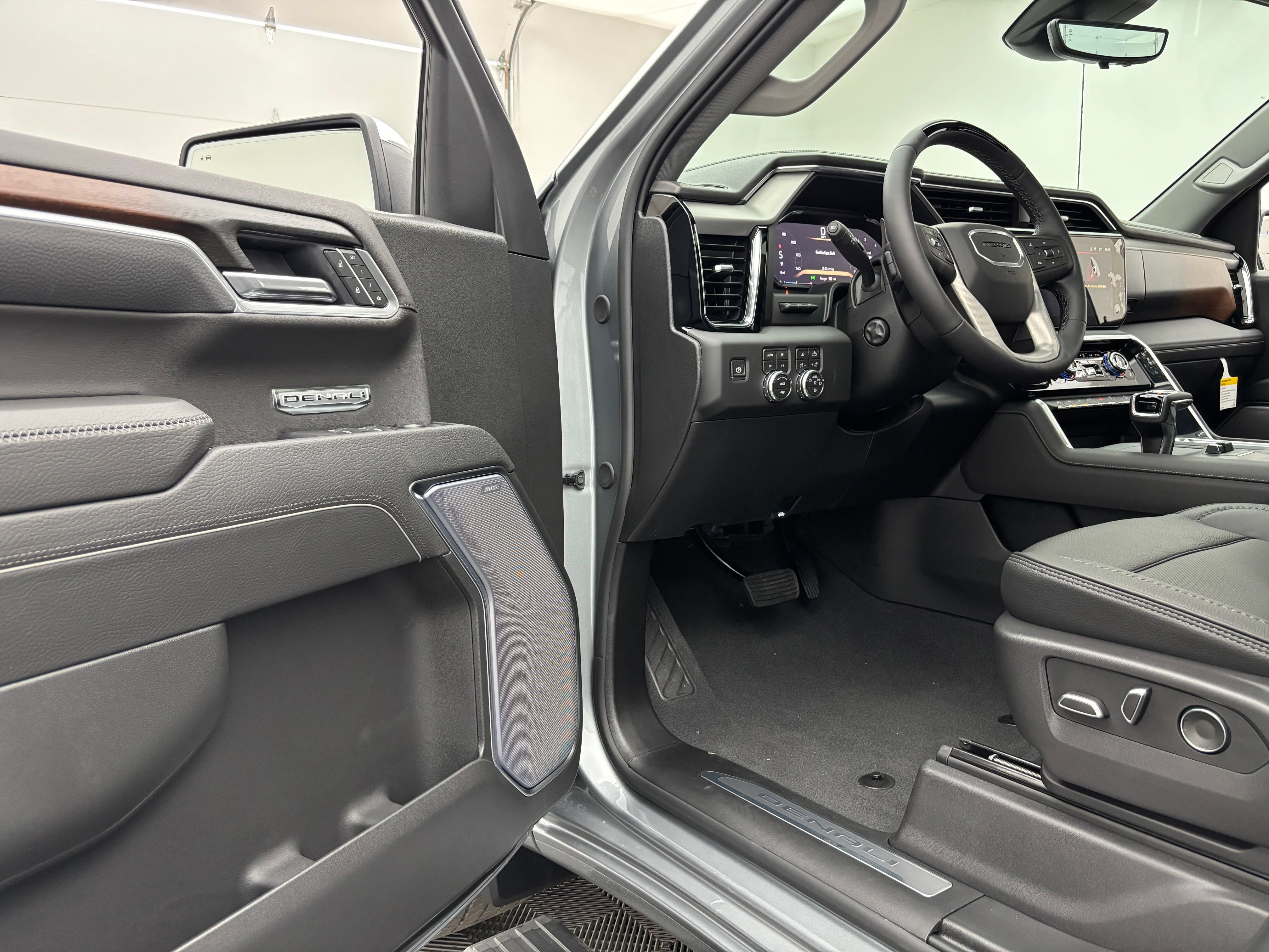 New 2026 GMC Sierra 1500 Denali AWD/4WD image 18