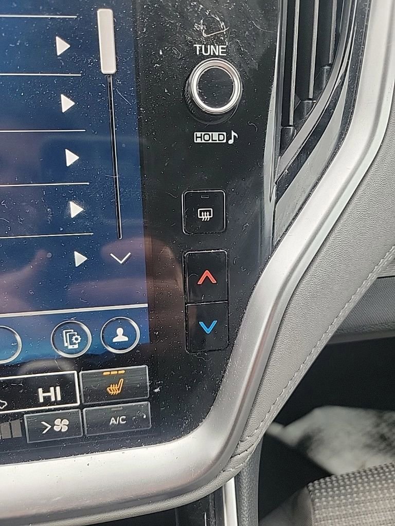 Used 2023 Subaru Outback Premium image 46