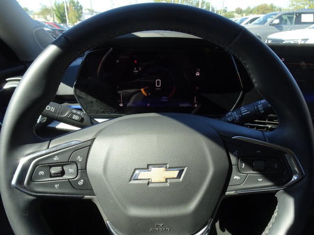 Used 2024 Chevrolet Trax LT w/ Driver Confidence Package FWD image 20