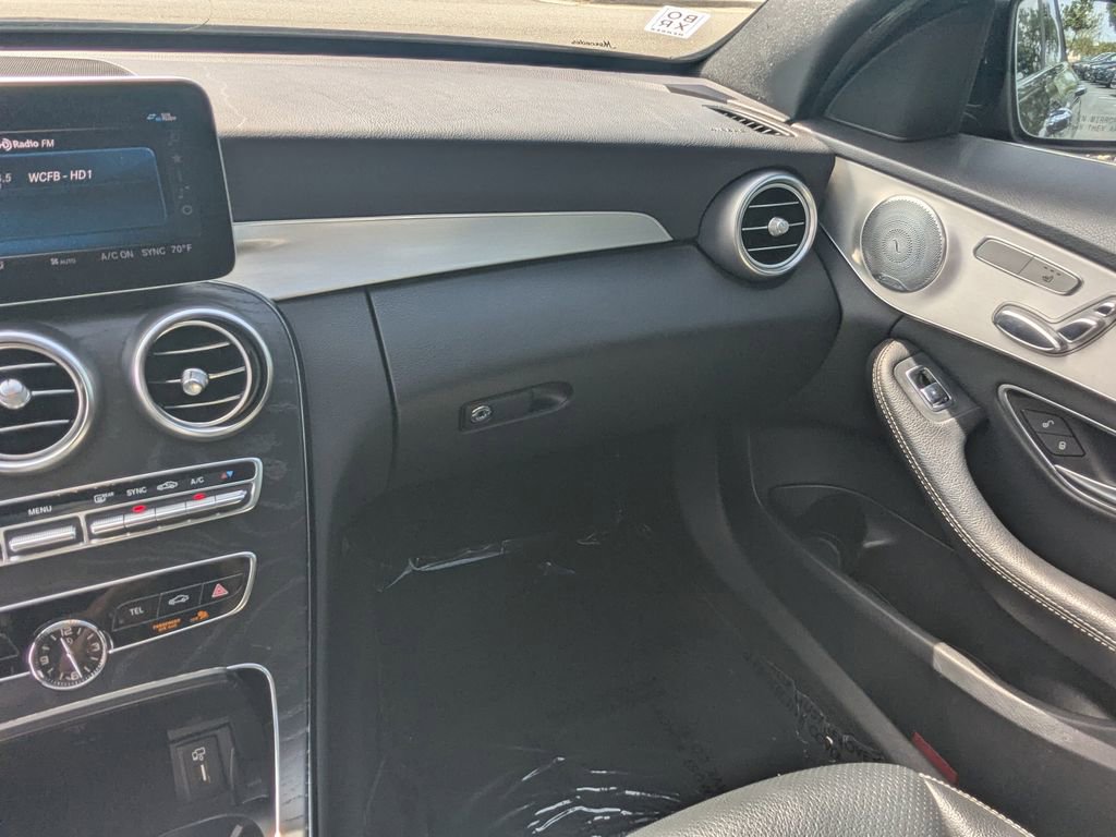Used 2019 Mercedes-Benz C 300 Sedan image 15