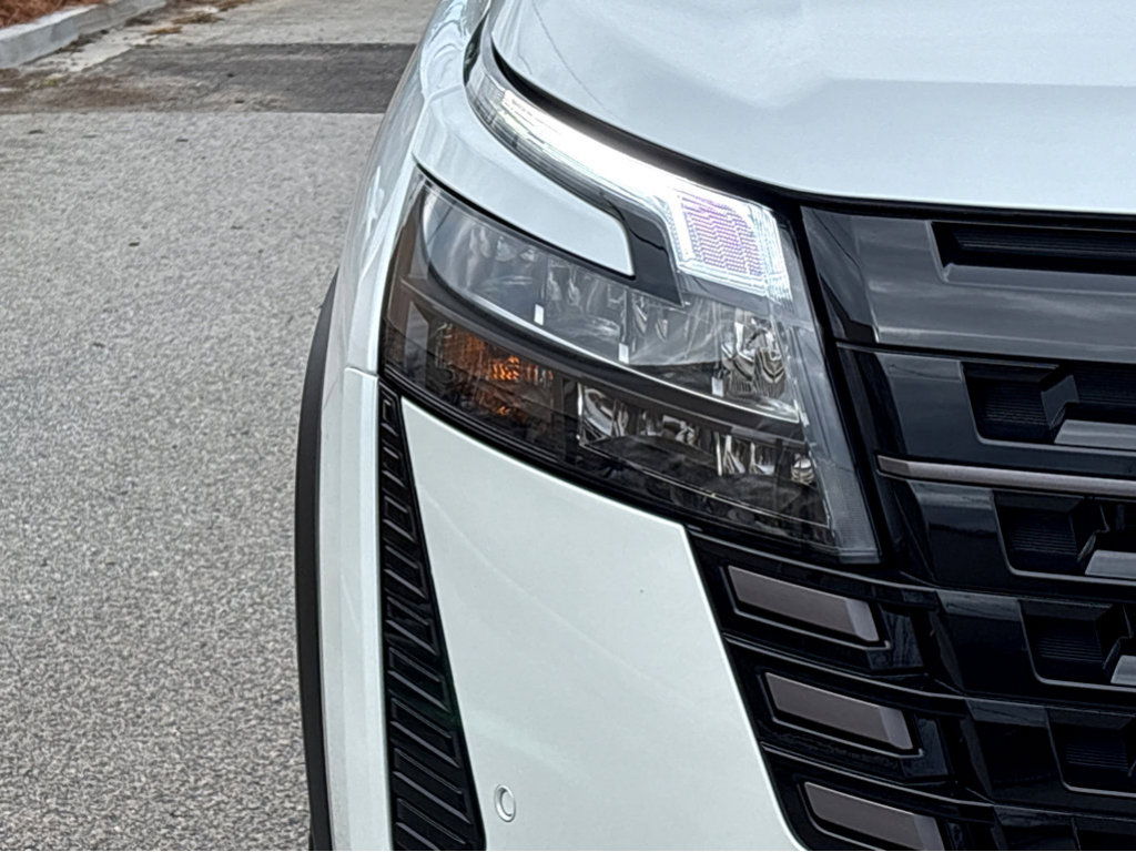 New 2026 Nissan Pathfinder SV image 22