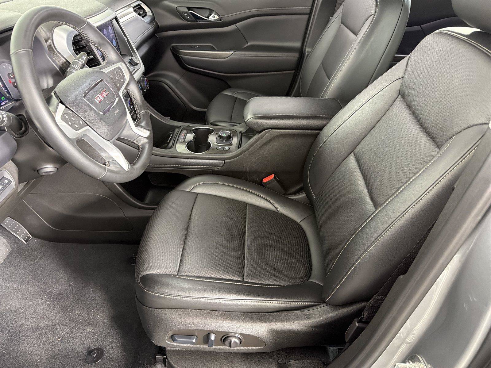 Certified 2023 GMC Acadia SLT w/ Elevation Edition FWD image 7