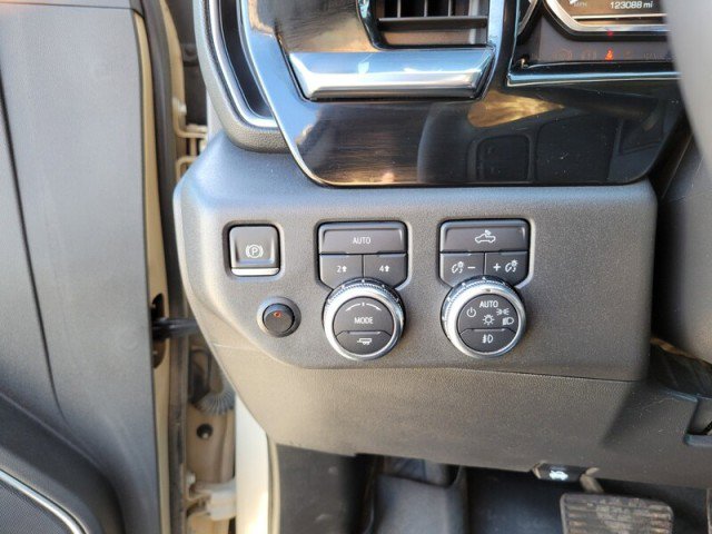 Used 2022 GMC Sierra 1500 Elevation image 21