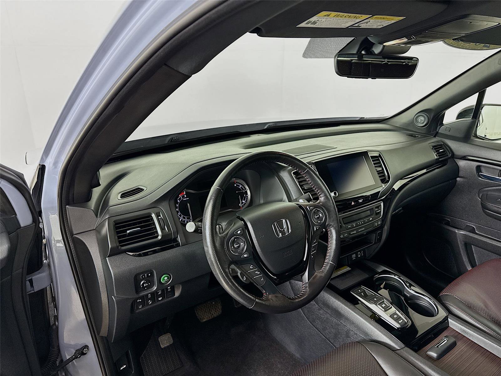 Used 2023 Honda Ridgeline Black Edition image 9