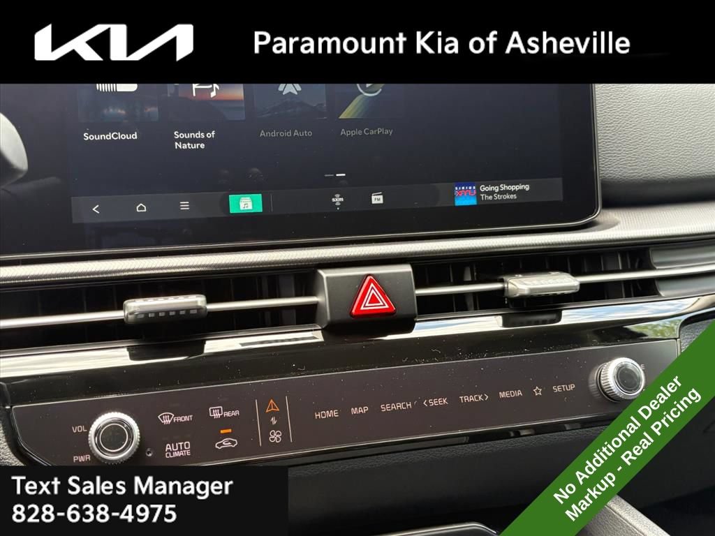 New 2026 Kia Sportage LX FWD image 11