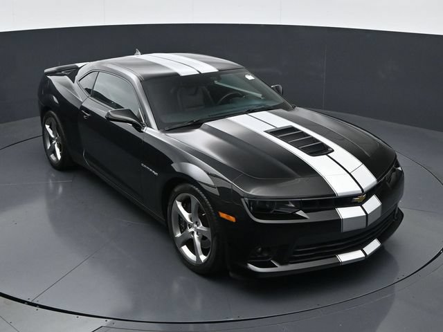 Used 2014 Chevrolet Camaro SS w/ RS Package RWD image 40