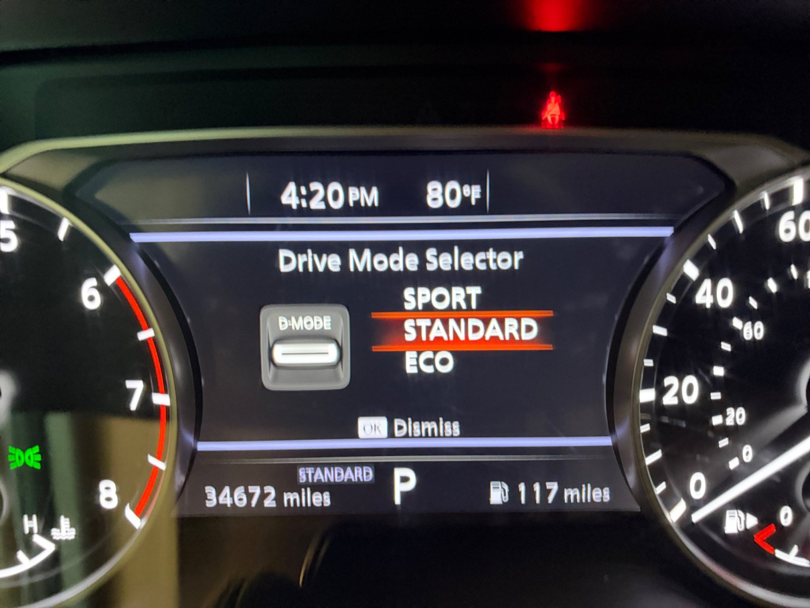Used 2025 Nissan Rogue SV FWD image 40