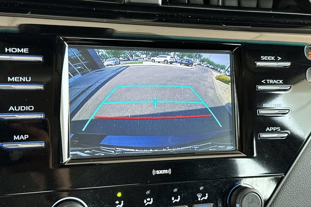 Used 2020 Toyota Camry LE FWD image 18