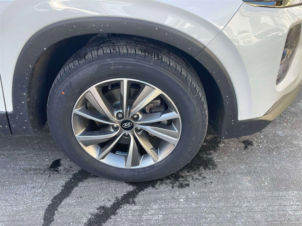 Used 2020 Hyundai Santa Fe Limited image 9