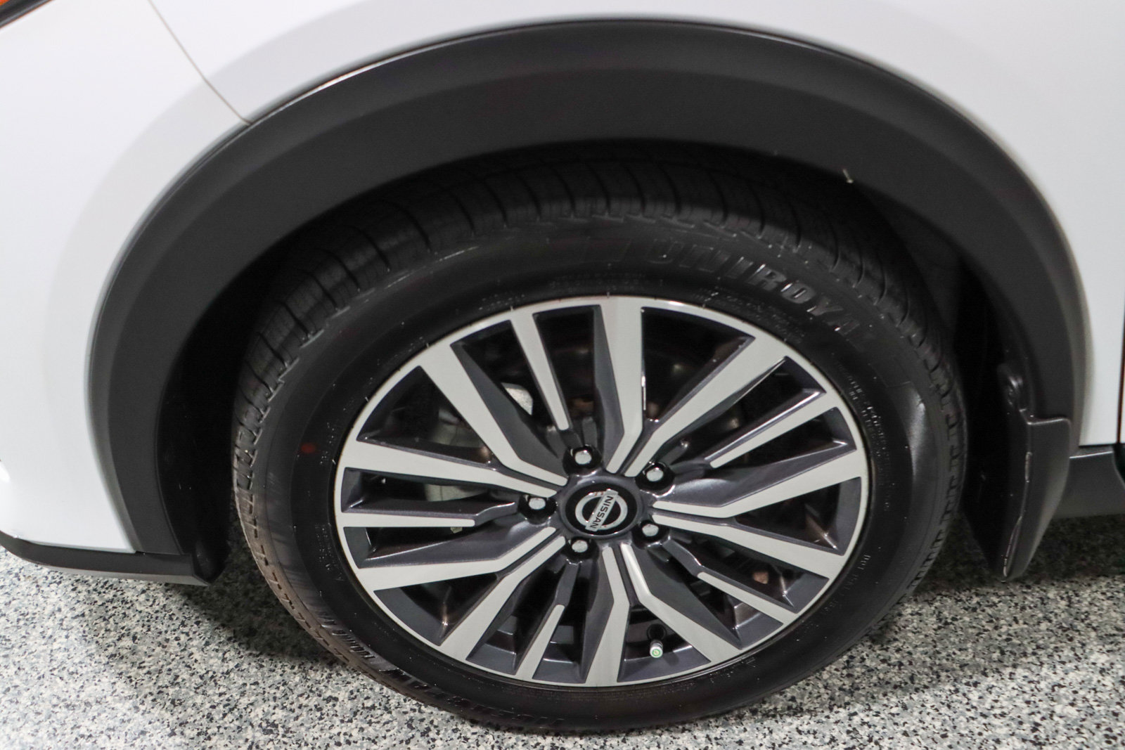 Used 2021 Nissan Kicks SV image 11