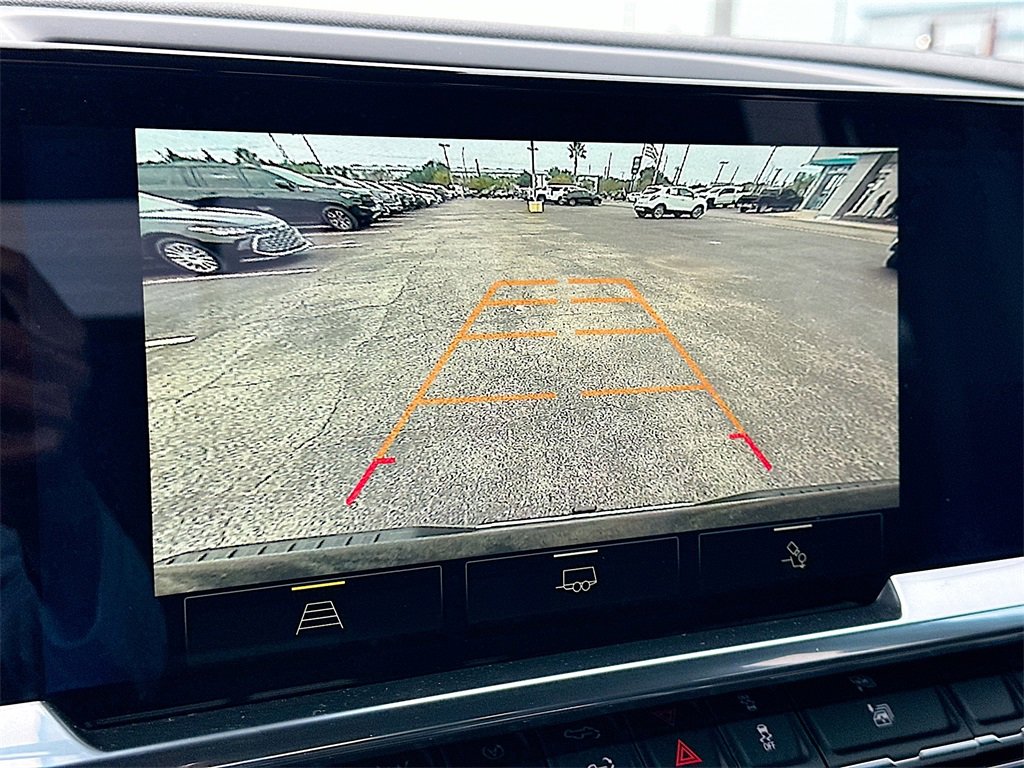 Used 2025 Chevrolet Silverado 1500 LT w/ All Star Edition Plus image 14