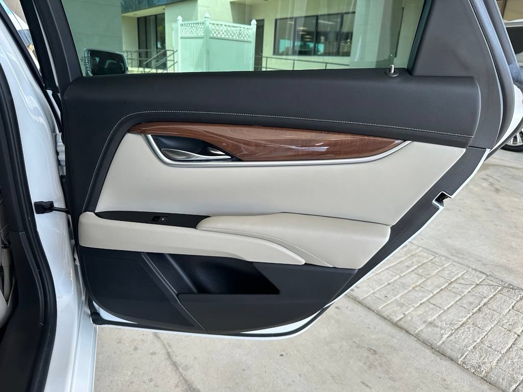 Used 2019 Cadillac XTS Luxury w/ Driver Awareness Package FWD image 32