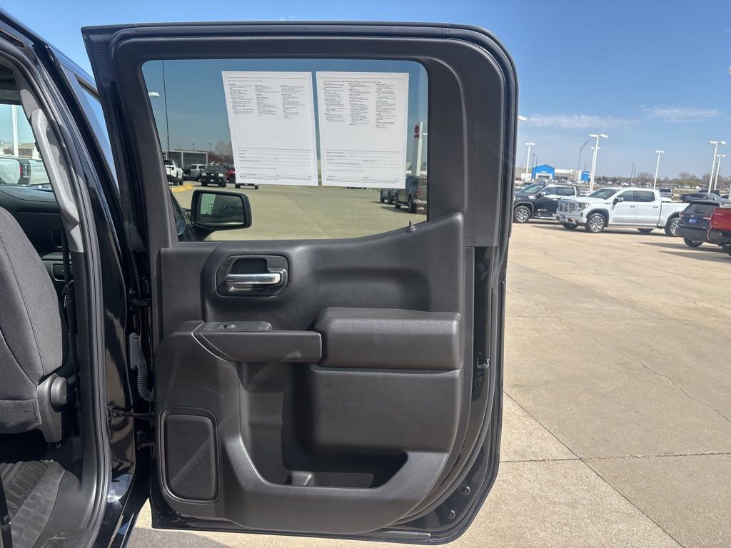 Used 2023 GMC Sierra 1500 Pro w/ Graphite Edition image 25
