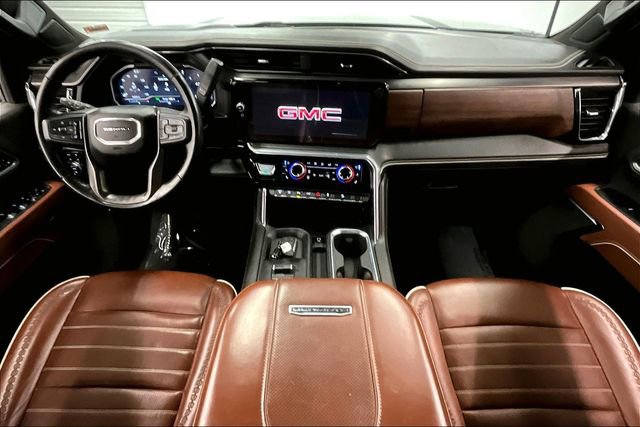 Used 2025 GMC Sierra 2500 Denali Ultimate AWD/4WD image 17