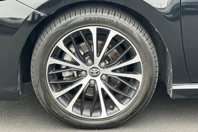 Used 2020 Toyota Camry SE FWD image 27