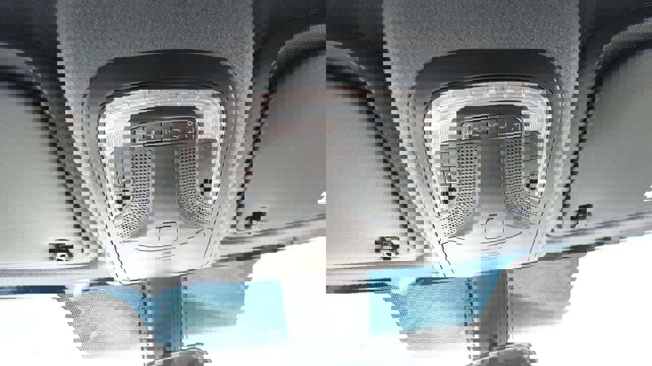 Used 2022 Mercedes-Benz Sprinter 144 Cargo image 12