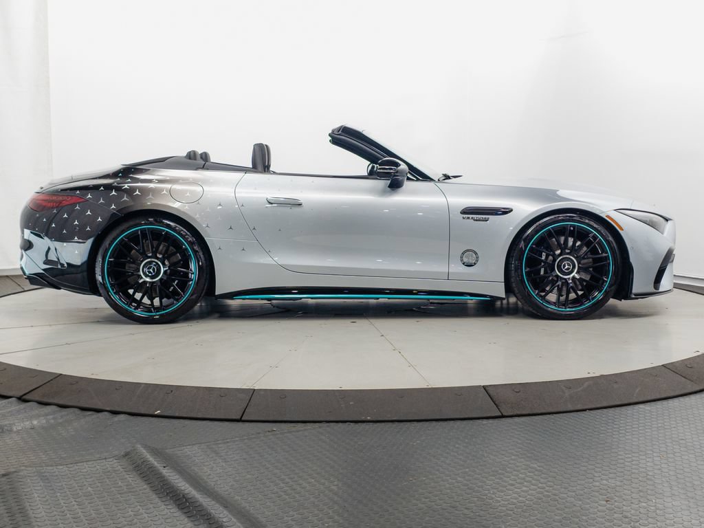 Used 2024 Mercedes-Benz SL 63 AMG 4MATIC image 35
